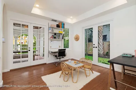 306 Marlborough Place West Palm Beach FL 33405