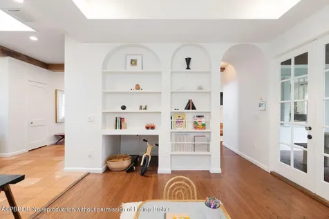 306 Marlborough Place West Palm Beach FL 33405