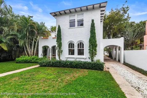 306 Marlborough Place West Palm Beach FL 33405