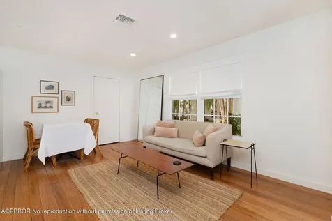 306 Marlborough Place West Palm Beach FL 33405