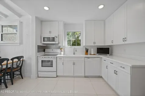 141 Chilean Avenue Palm Beach FL 33480