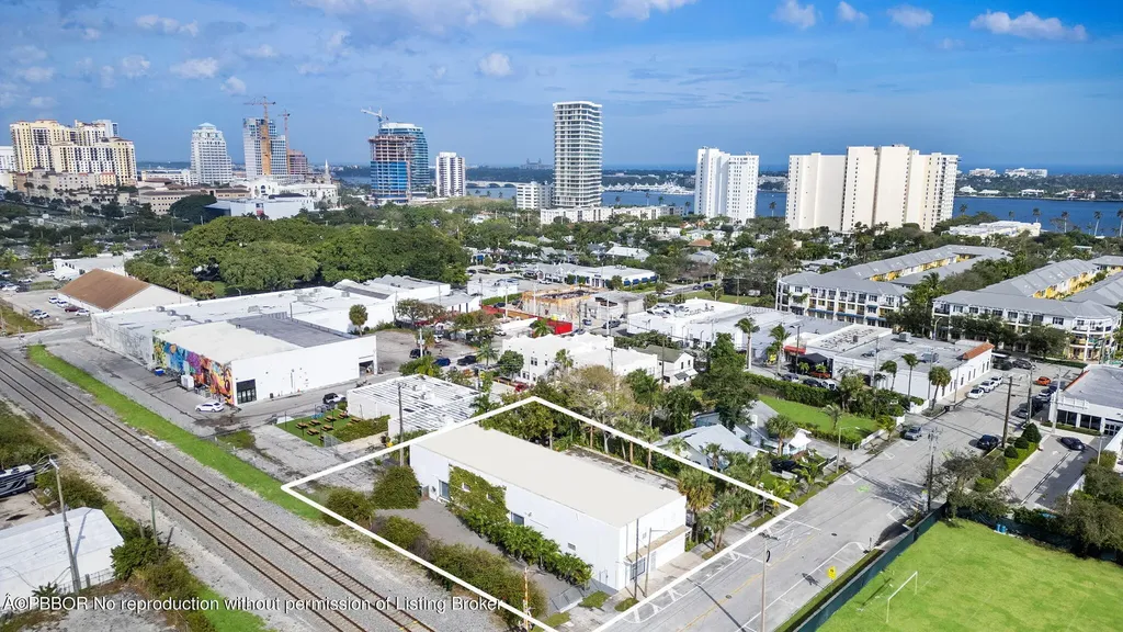 433 Flamingo Drive West Palm Beach FL 33401