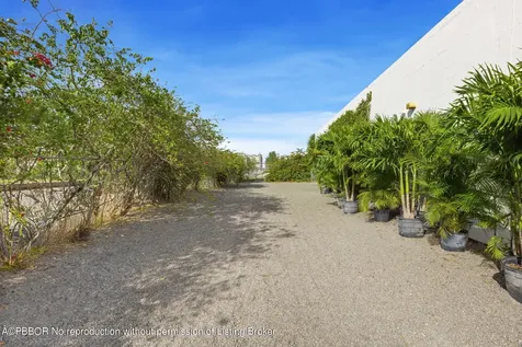 433 Flamingo Drive West Palm Beach FL 33401