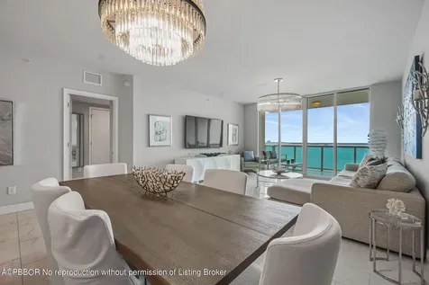 2650 Lake Shore Drive Riviera Beach FL 33404
