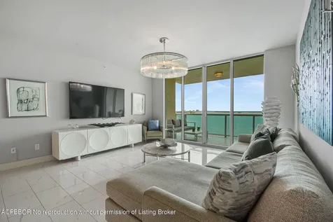 2650 Lake Shore Drive Riviera Beach FL 33404