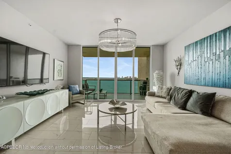 2650 Lake Shore Drive Riviera Beach FL 33404