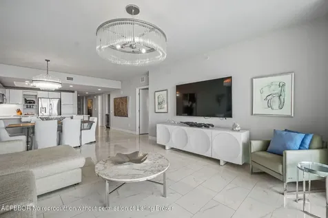 2650 Lake Shore Drive Riviera Beach FL 33404