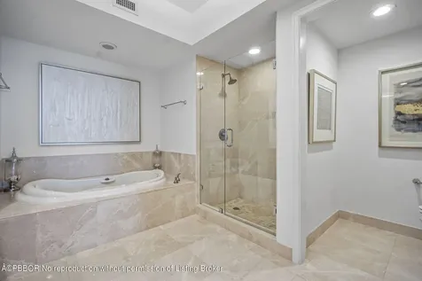 2650 Lake Shore Drive Riviera Beach FL 33404