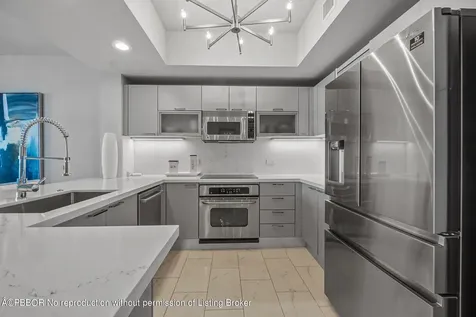 2650 Lake Shore Drive Riviera Beach FL 33404