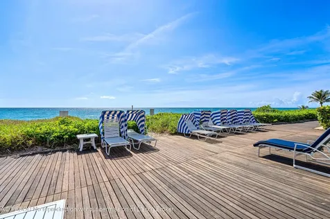 2 N Breakers Row Palm Beach FL 33480