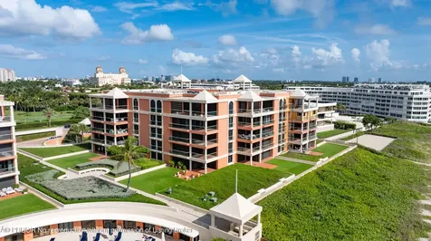 2 N Breakers Row Palm Beach FL 33480