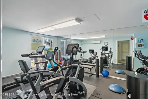 100 Royal Palm Way Palm Beach FL 33480