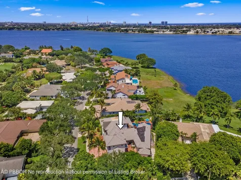 2 Firestone Circle West Palm Beach FL 33401