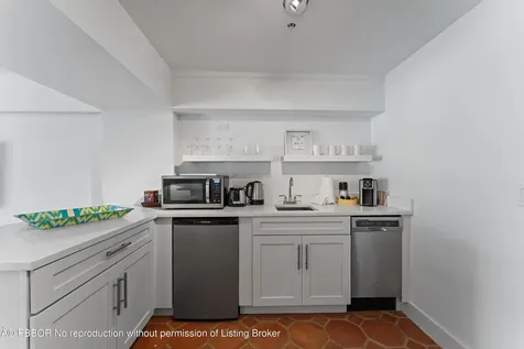 235 Sunrise Avenue Palm Beach FL 33480