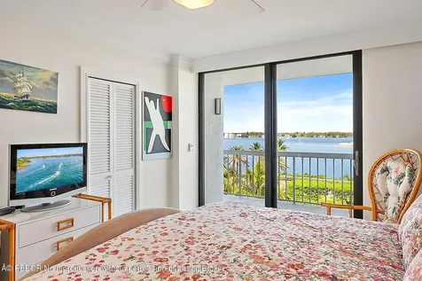 3300 S Ocean Boulevard Palm Beach FL 33480