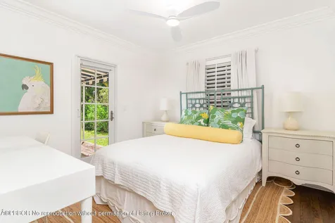 231 Cocoanut Row Palm Beach FL 33480