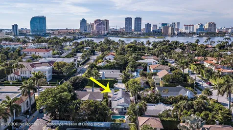 231 Cocoanut Row Palm Beach FL 33480