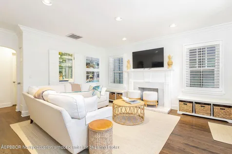 231 Cocoanut Row Palm Beach FL 33480