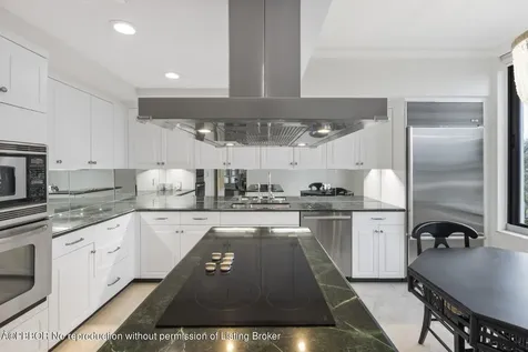 200 Bradley Place Palm Beach FL 33480