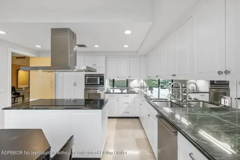 200 Bradley Place Palm Beach FL 33480