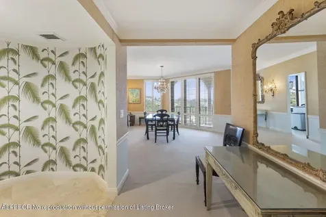 200 Bradley Place Palm Beach FL 33480