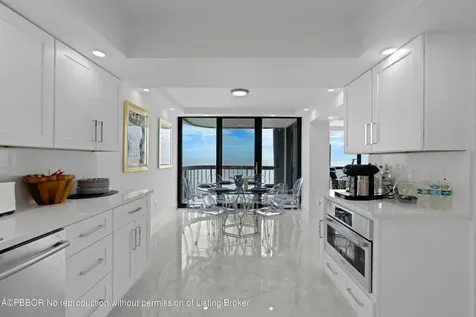 5380 N Ocean Drive Riviera Beach FL 33404