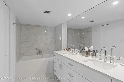 5380 N Ocean Drive Riviera Beach FL 33404