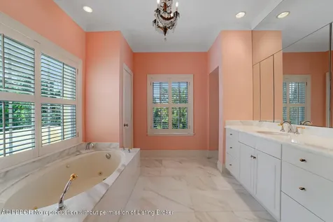 510 N Lake Way Palm Beach FL 33480
