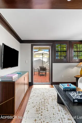 301 Australian Avenue Palm Beach FL 33480