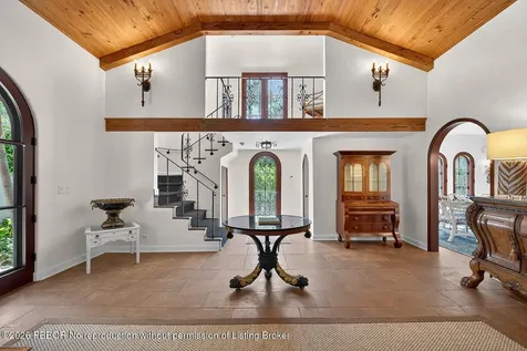 424 Brazilian Avenue Palm Beach FL 33480