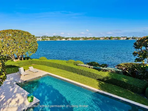 748 Island Drive Palm Beach FL 33480