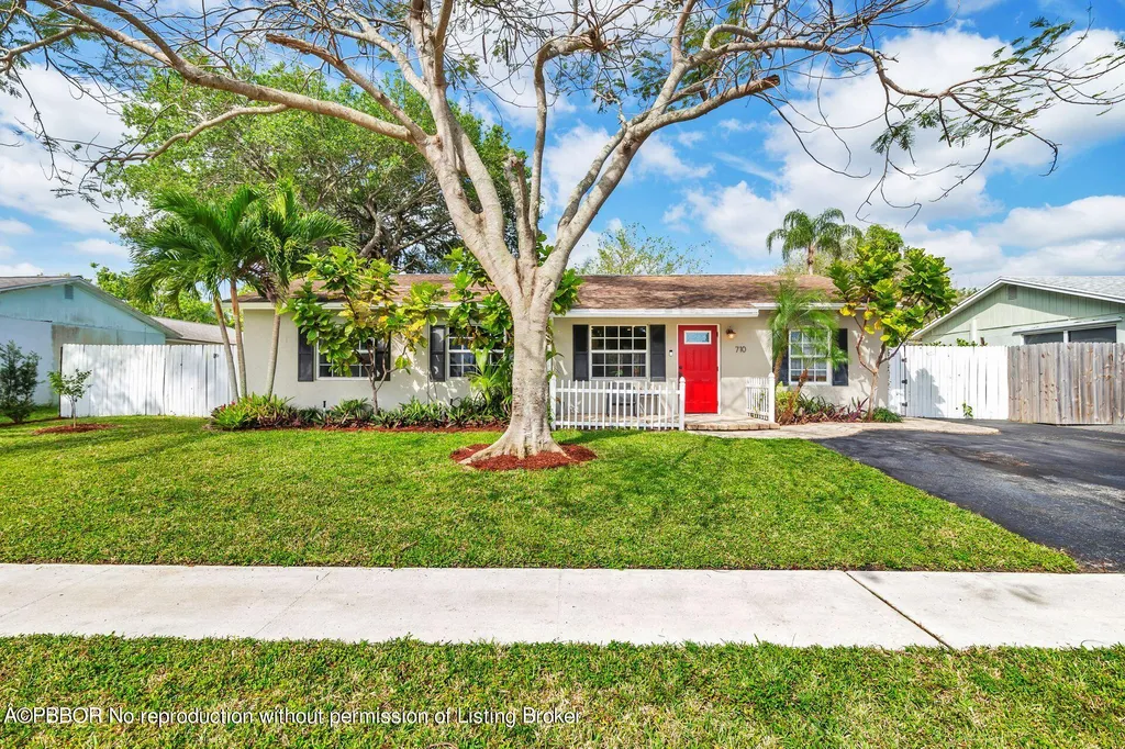 710 Cree Street Jupiter FL 33458