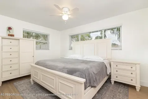 4244 Hyacinth Circle N Palm Beach Gardens FL 33410