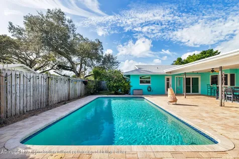 4244 Hyacinth Circle N Palm Beach Gardens FL 33410