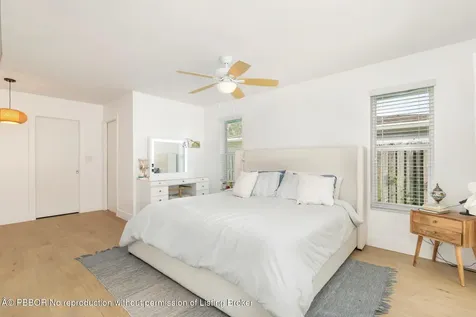 4244 Hyacinth Circle N Palm Beach Gardens FL 33410