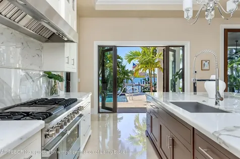 1675 Lands End Road Manalapan FL 33462