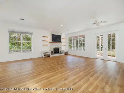 1001 SE Ranch Road Jupiter FL 33478