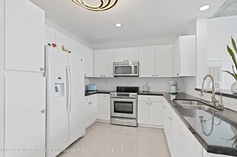300 S Australian Avenue West Palm Beach FL 33401