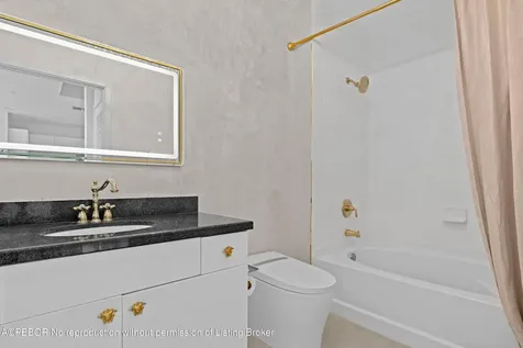 300 S Australian Avenue West Palm Beach FL 33401