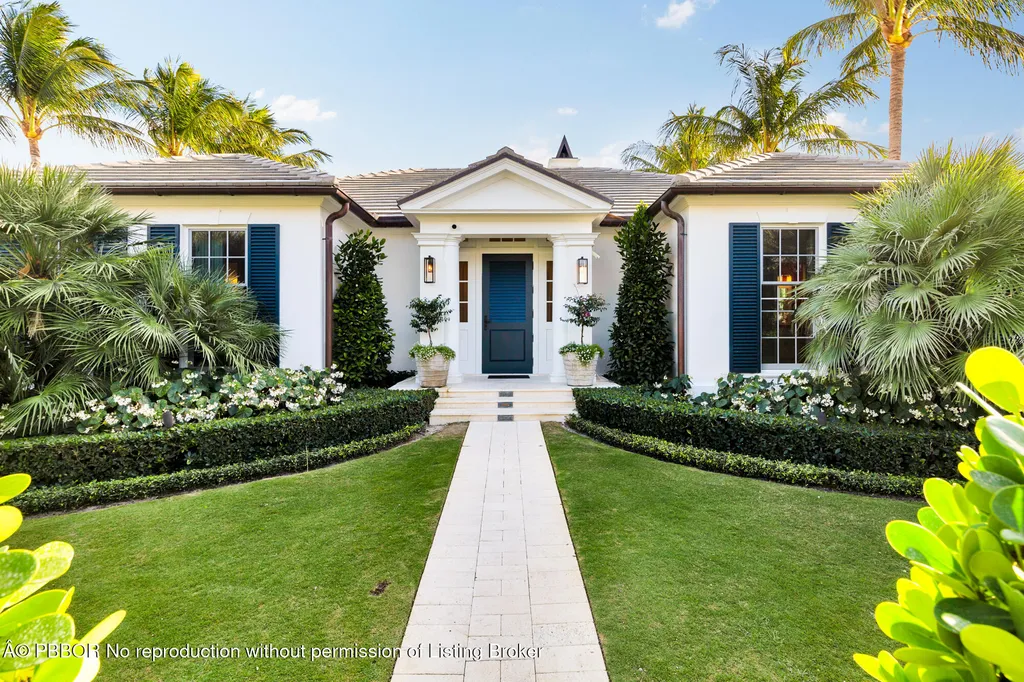 216 Sandpiper Drive Palm Beach FL 33480