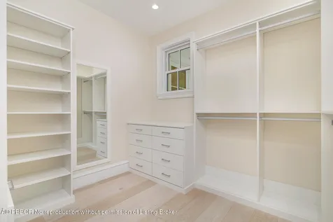 216 Sandpiper Drive Palm Beach FL 33480