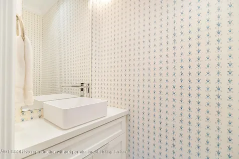 216 Sandpiper Drive Palm Beach FL 33480
