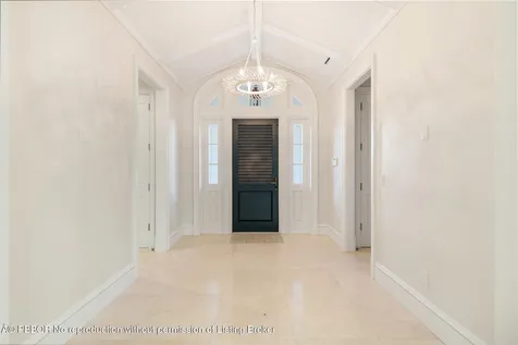 216 Sandpiper Drive Palm Beach FL 33480