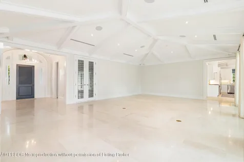 216 Sandpiper Drive Palm Beach FL 33480