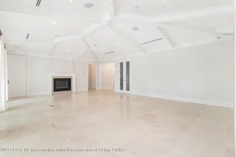 216 Sandpiper Drive Palm Beach FL 33480