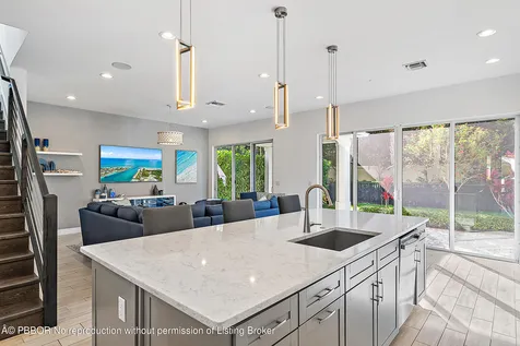 165 Bonnette Hunt Club Lane Palm Beach Gardens FL 33418