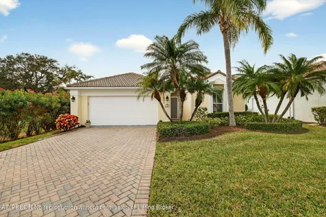 3305 Caracal Drive Ft Pierce FL 34949