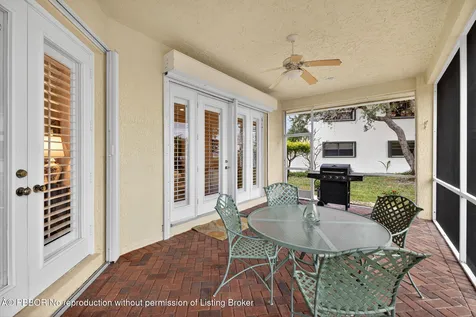 3305 Caracal Drive Ft Pierce FL 34949