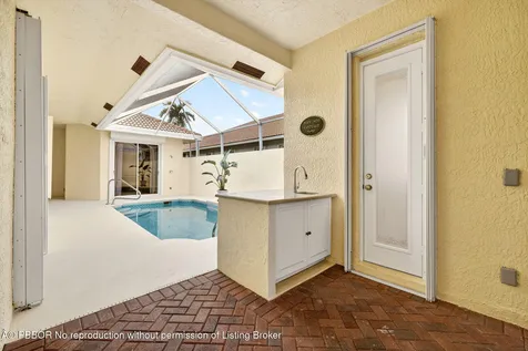 3305 Caracal Drive Ft Pierce FL 34949