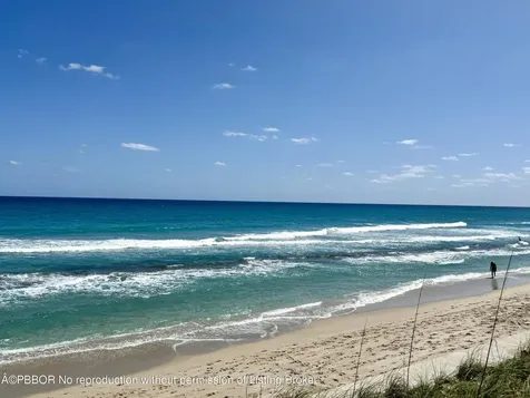 3605 S Ocean Boulevard S South Palm Beach FL 33480